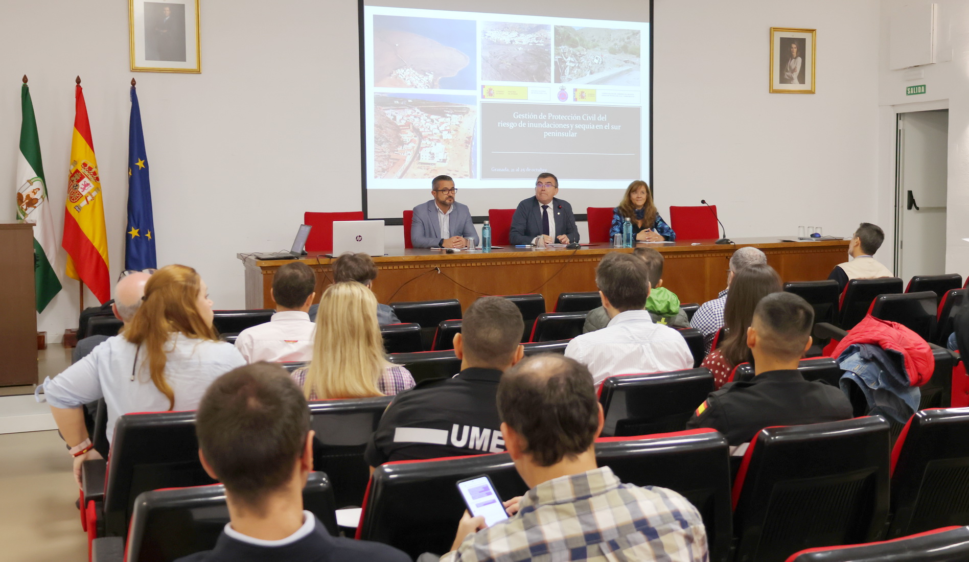 Personal de las administraciones se forman en la Subdelegacin para afrontar la gestin de emergencias por inundaciones y sequas